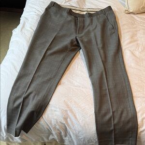 Ralph Lauren Men's Elegant Gray Trousers